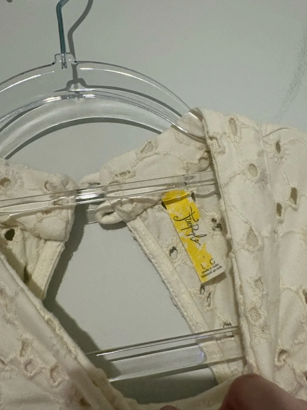 Free People Eyelet Keyhole Tank Top Ivory size Large - Picture 4 of 8